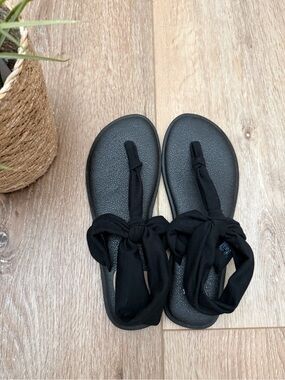 Sanuk Women’s Yoga Mat Sling Flip Flops/Black/Size 7